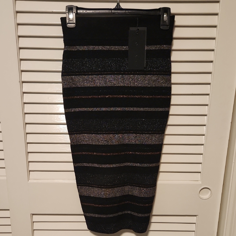 Kendall & Kylie Black Metallic Stripe Knit Pencil Skirt